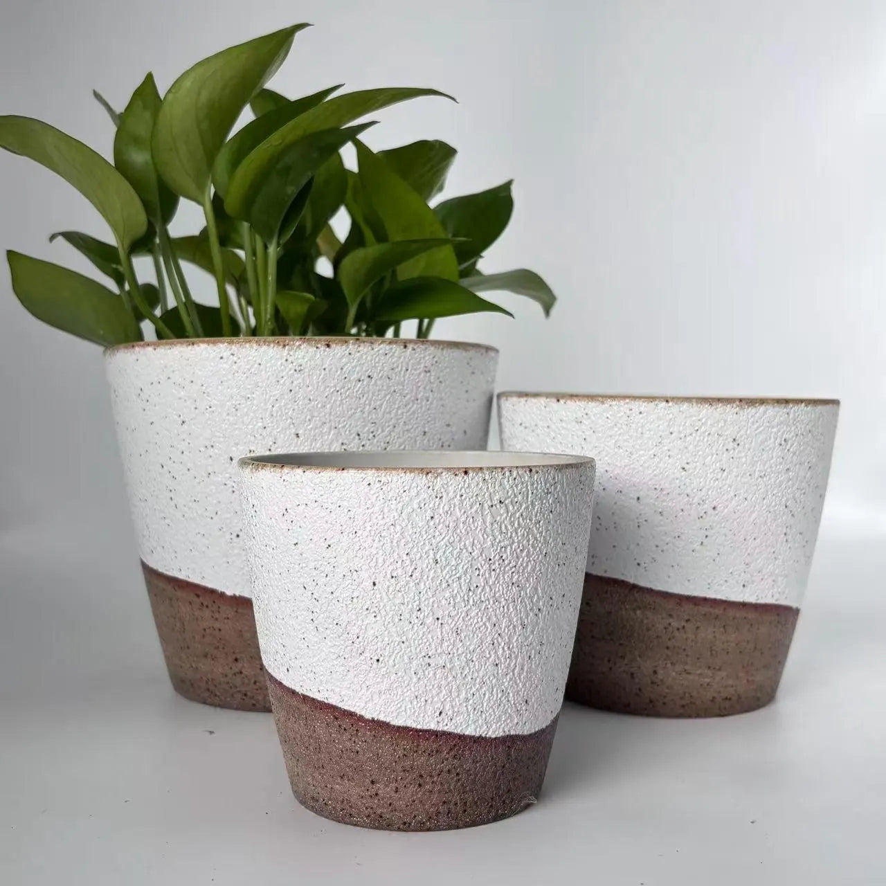 Stone-like Texture Flower Pot Set (3-Piece) - Modern Home & Garden Decor