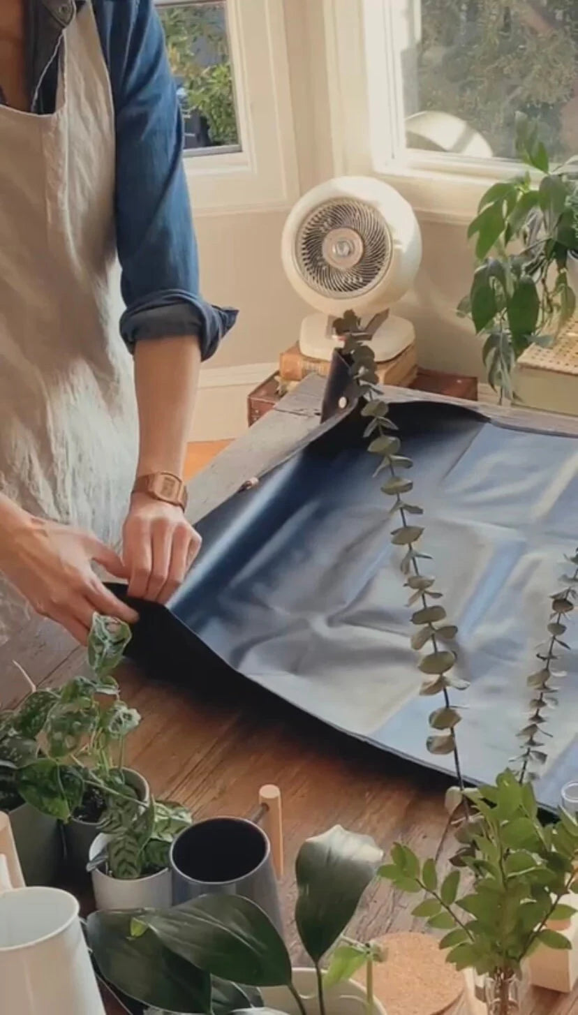 Plant Mat & Pruners for Repotting / Potting Tarp | Gardening essentials and must-have plant tools and accessories | 2 sizes available