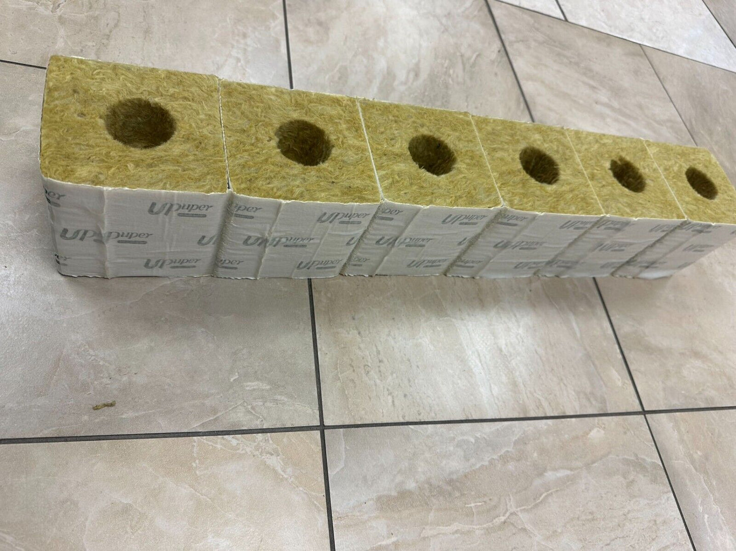 Premium Hydroponic Rockwool Grow Cubes Rapid Plant Growth Root Development Large