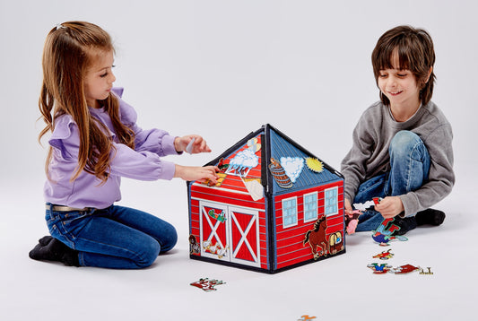 Award-Winning Early Language-Building Reversible Felt Playset. Interactive Felt Farm Toy: Fun, Sensory. Can be used flat or 3-D. 35 pcs.