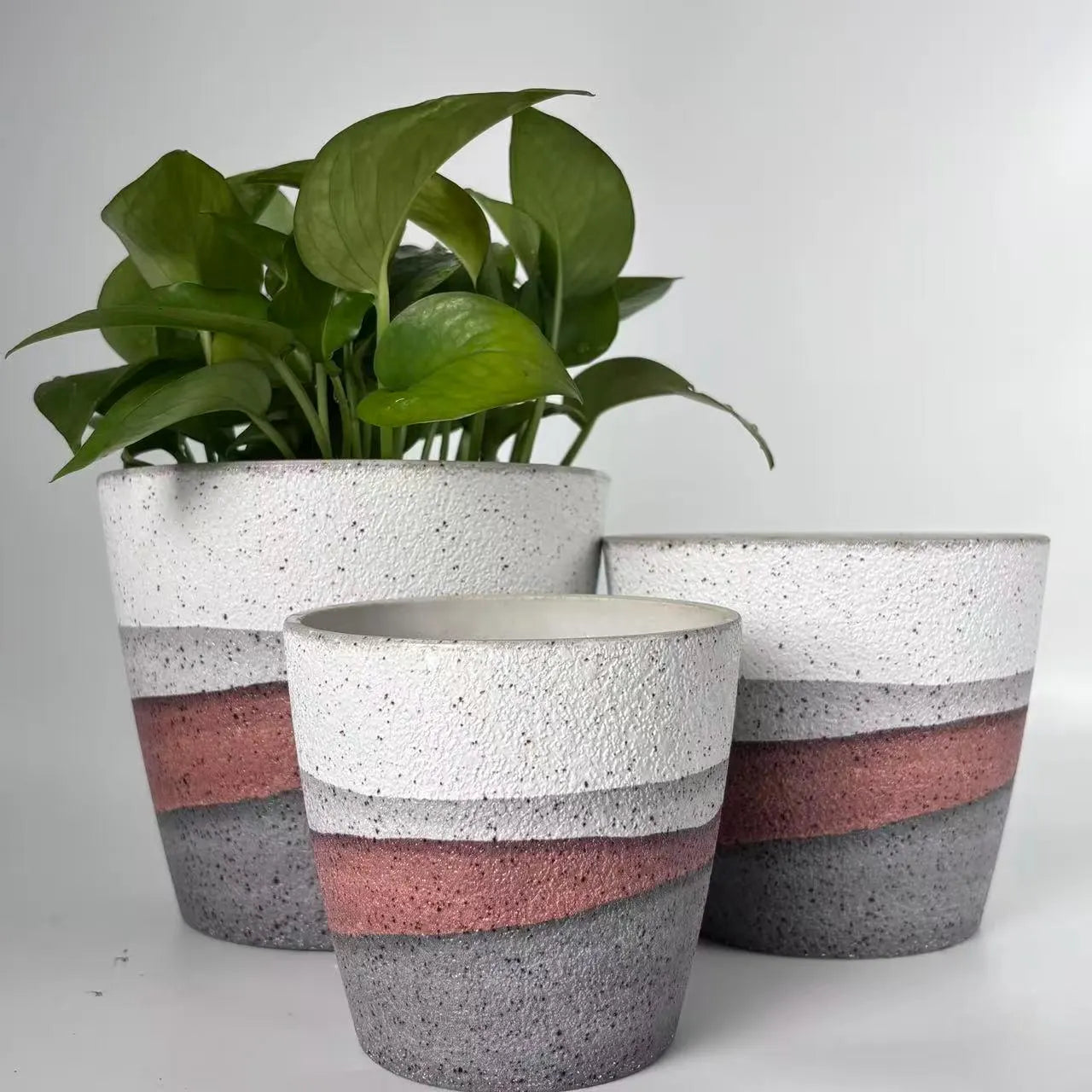 Stone-like Texture Flower Pot Set (3-Piece) - Modern Home & Garden Decor