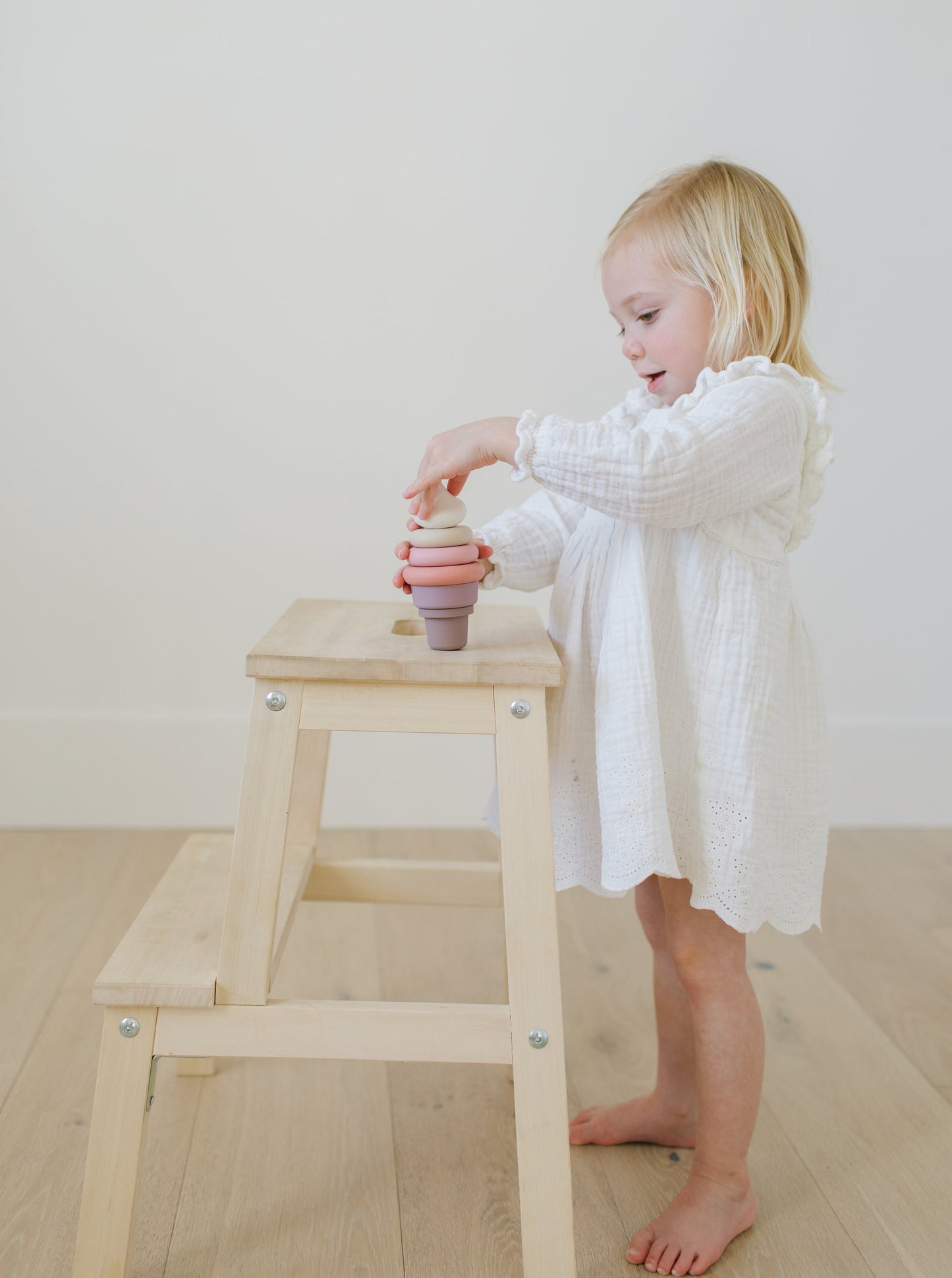 Silicone Stacking Ice Cream Toy - Safe Multipurpose Montessori Baby Beach Toys , Play toys | Fun Baby Shower Gift for New Mom & Dad