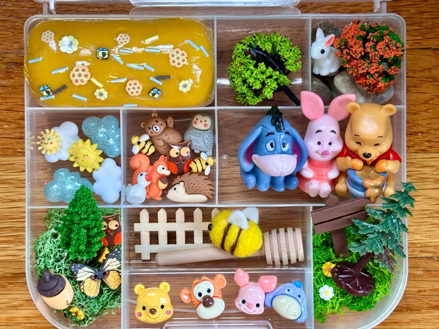 Winnie the Pooh Sensory Kit: Homemade Playdough Kit