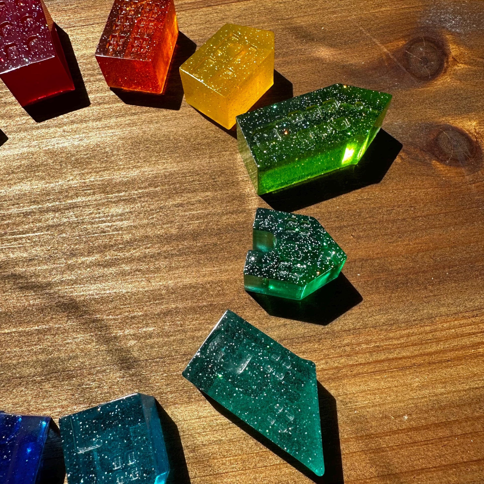 Rainbow Glitter Resin Houses: Montessori Sensory Bin Toys, Loose Parts