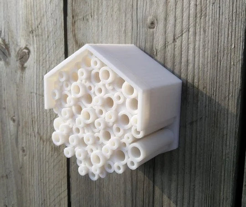 Solitary Bee Hotel: Garden Insect House