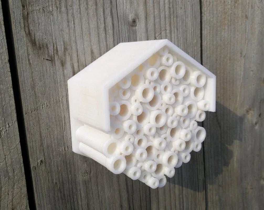Solitary Bee Hotel: Garden Insect House