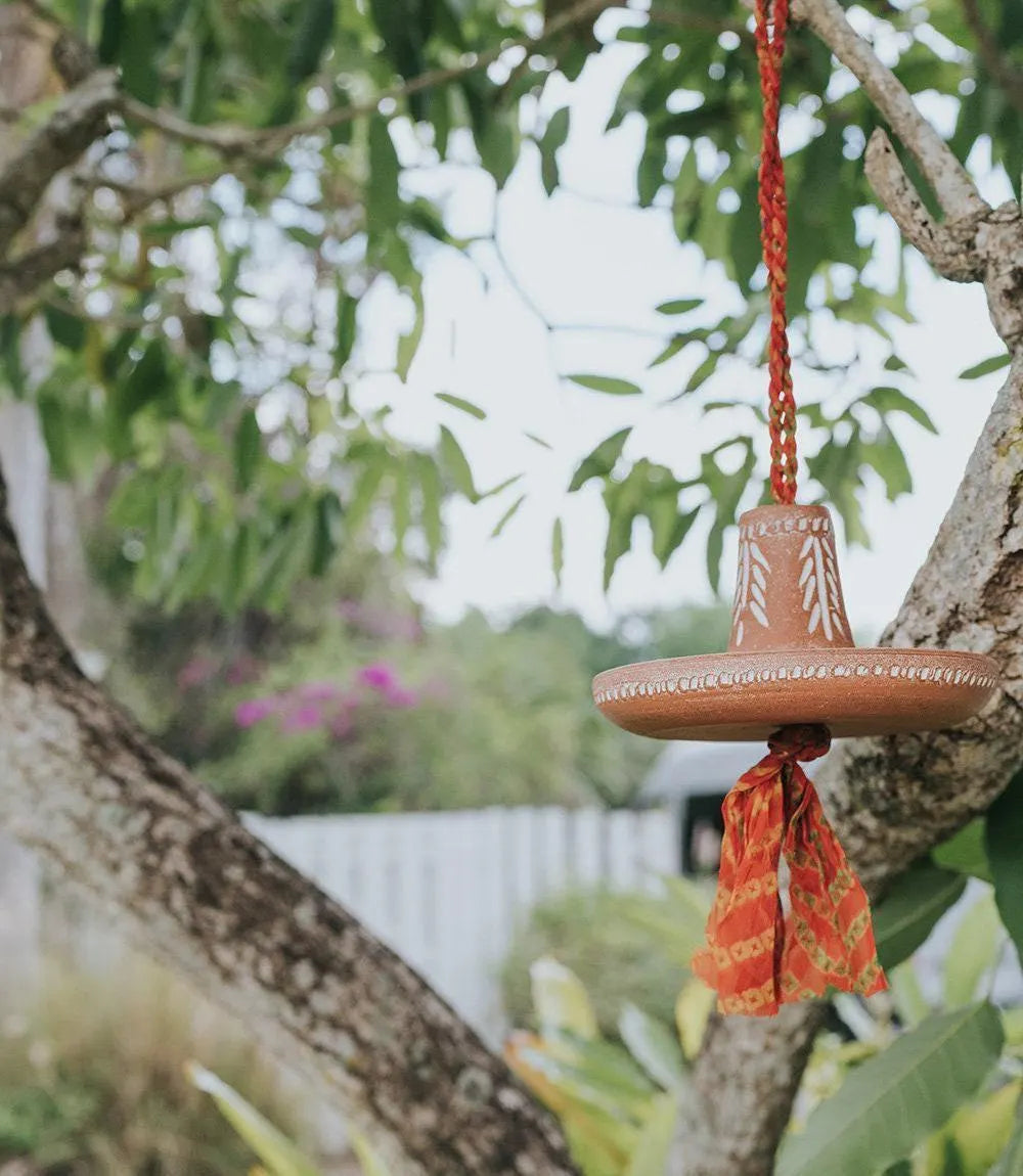 Ceramic Bird Feeder Hanging, Pottery Bird Feeder, Terracotta Bird Feeder, Unique Bird House, Outdoor Decor, Birds Lovers Gift, Hummingbird