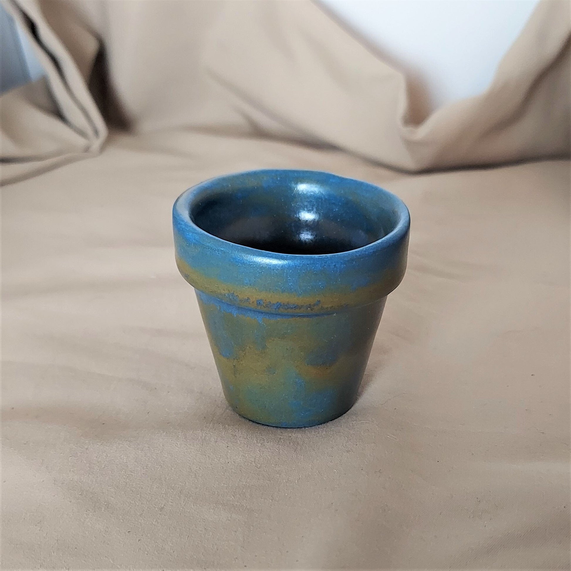 Small Ceramic Pots / 2 inch Flower Pot / Leaf Starter / Seed / Cuttings / Windowsill / Tiny Planters / Plant Lover Gift / Cactus / Air Plant