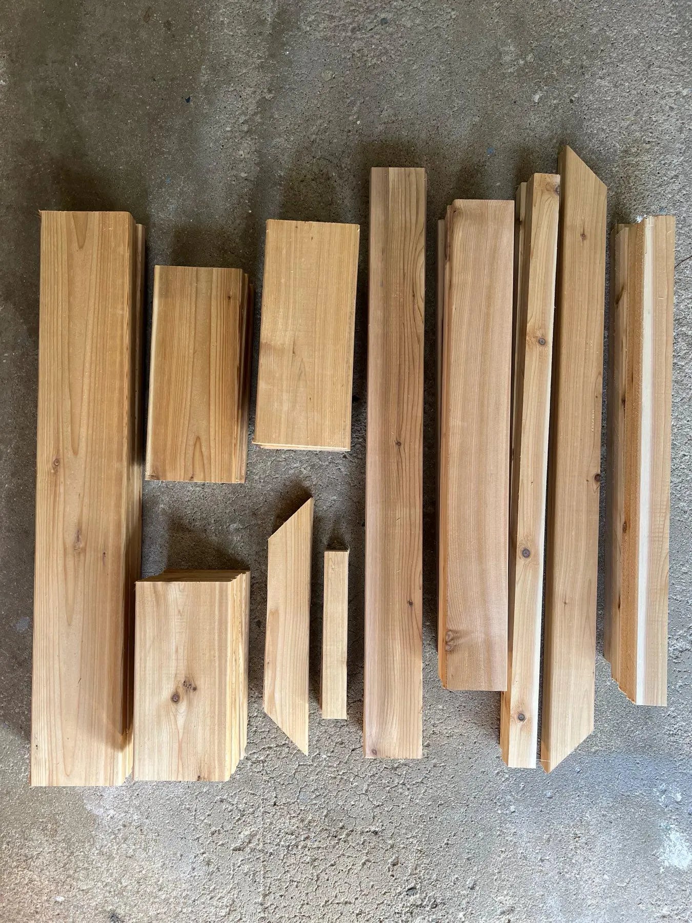 Cedar Raised Garden Bed Plans: DIY Elevated Planter (PDF Plan)