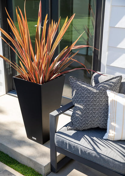 V-Resin Indoor/Outdoor Taper Planter, Set of 2 (30 Inch, Black)