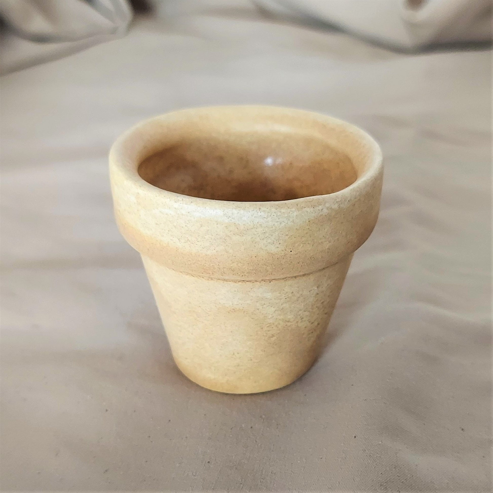 Small Ceramic Pots / 2 inch Flower Pot / Leaf Starter / Seed / Cuttings / Windowsill / Tiny Planters / Plant Lover Gift / Cactus / Air Plant