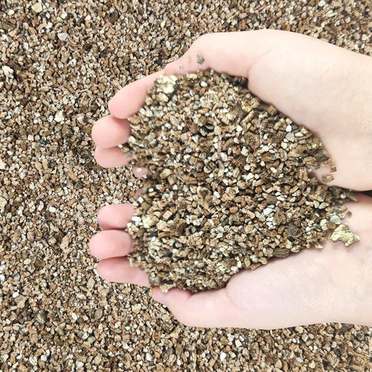 20QT Organic Vermiculite Granules for Plants and Gardening