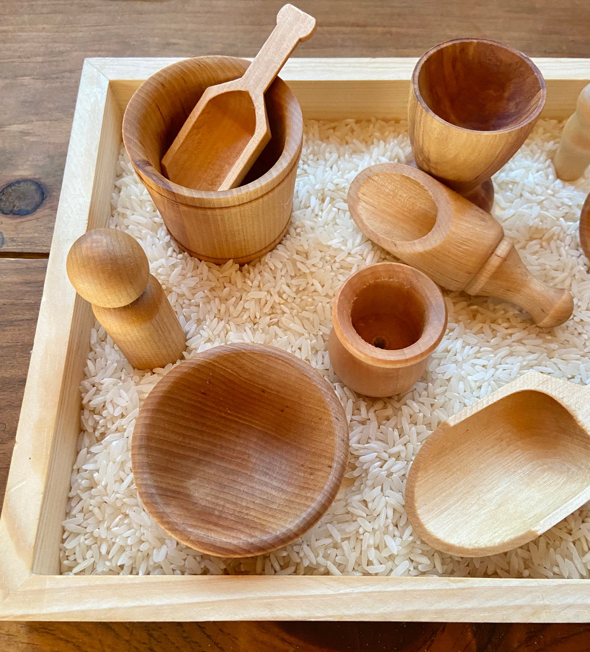 Wooden sensory bin tool set with birch bowls, scoops and peg people – photo 3