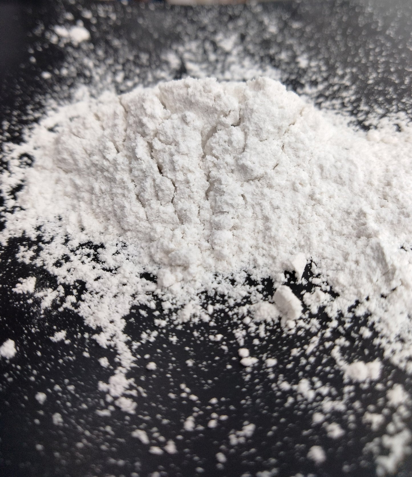 Solution grade gypsum, calcium sulfate