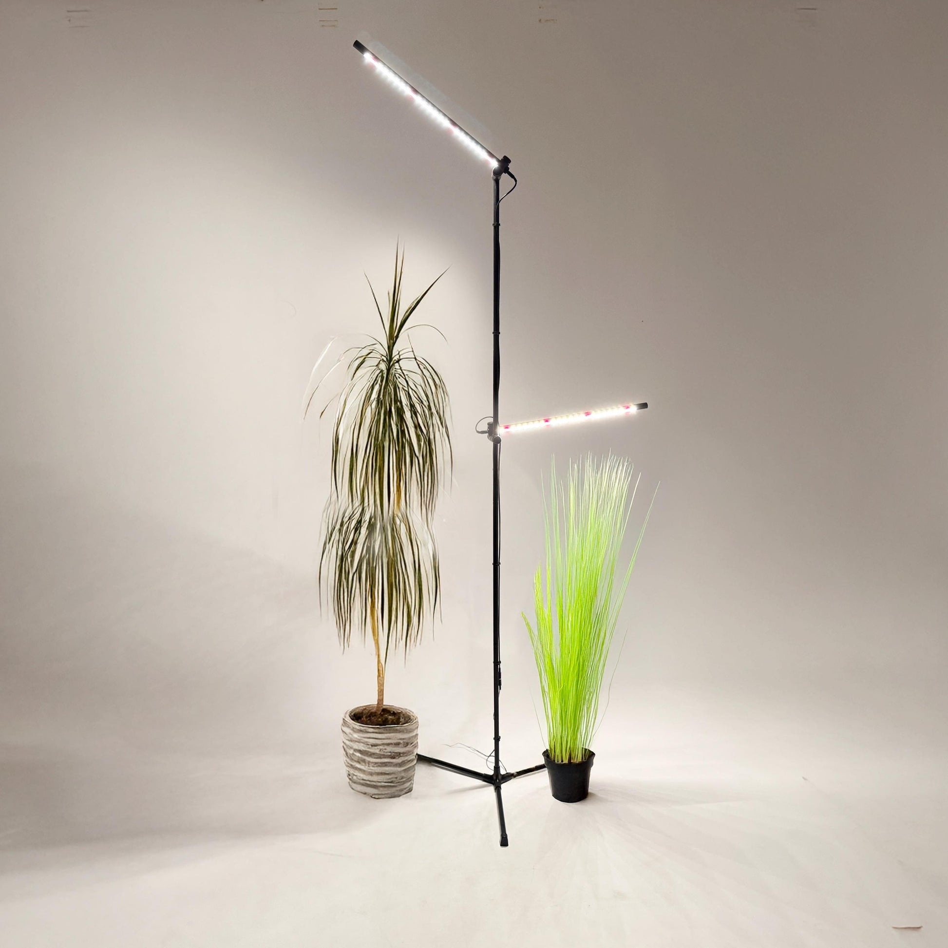 Metaflex IO-2 with 2 full-spectrum lamps. Ніgh floor grow lamp, Floor grow light for plant, led light stand, indoor LED Standing Floor Lamp