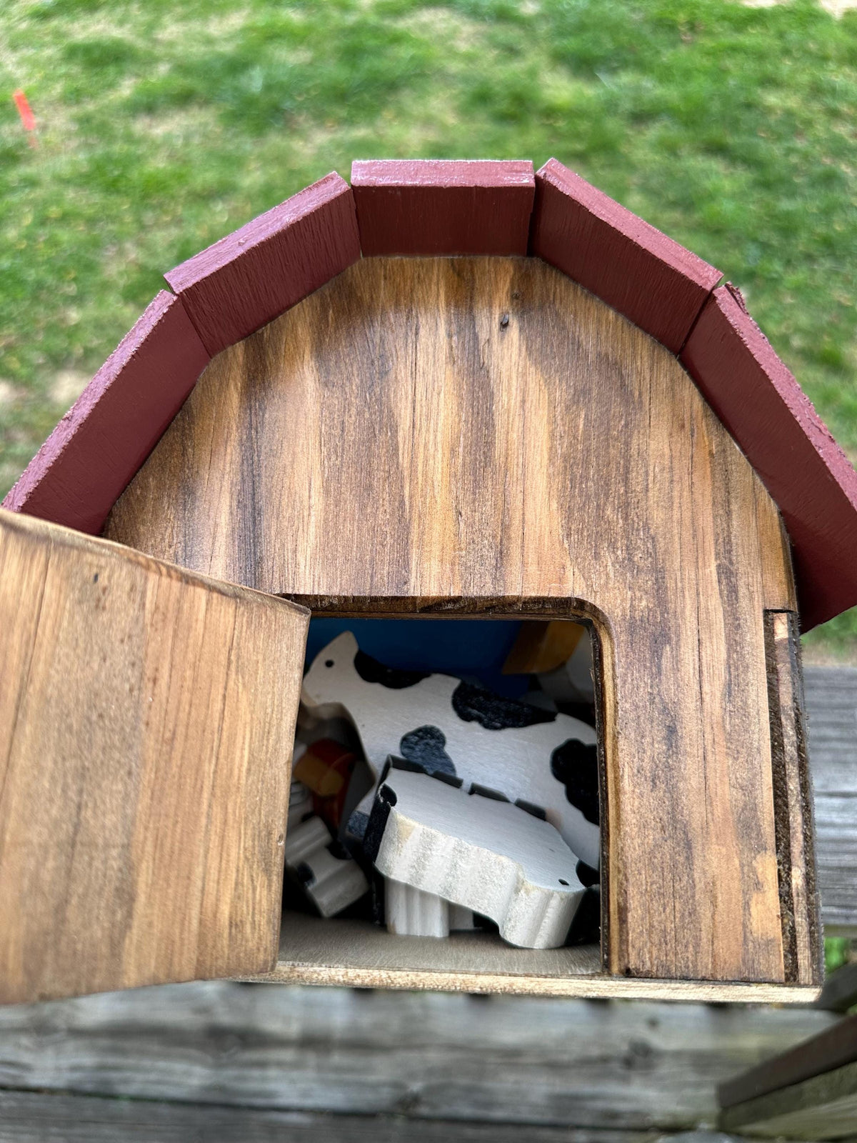 Handmade wooden farm and barn play set with animals and farmers – photo 6